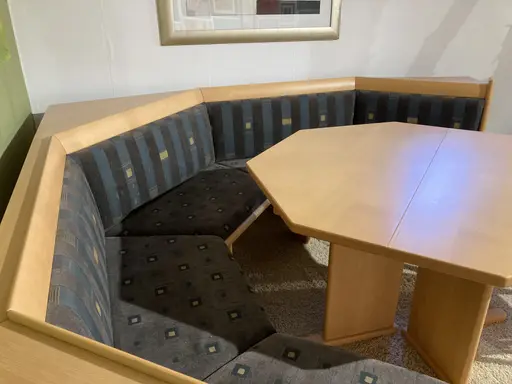 Pabneu Eckbank-/Essgruppe - Ausstellungsstück in Neuburg